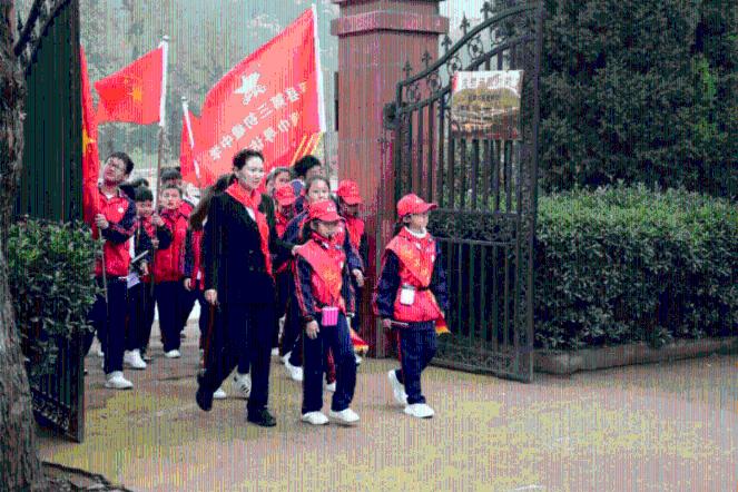 腻子怎么拌和游戏画面